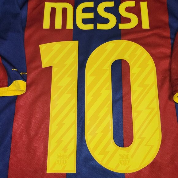 Messi Barcelona 2010 2011 Home Soccer Jersey Shirt XL SKU# 382354-488 - Picture 4 of 9